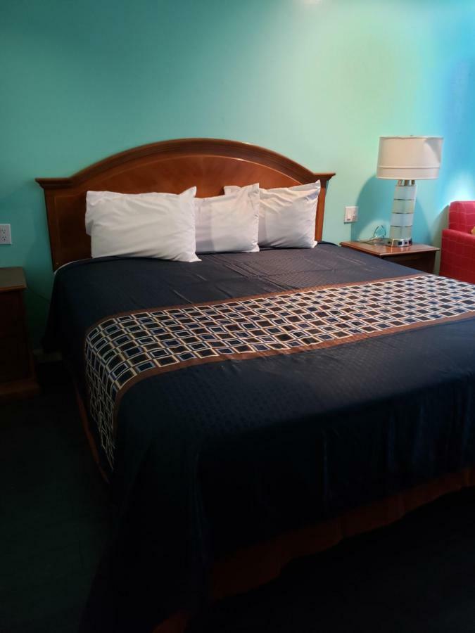 Shasta Motel 2*